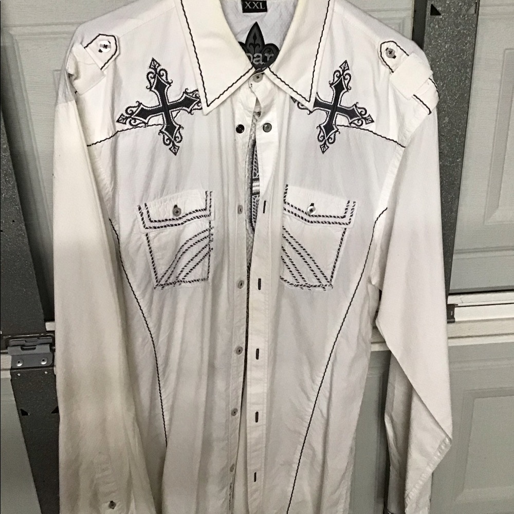 Long sleeve shirt